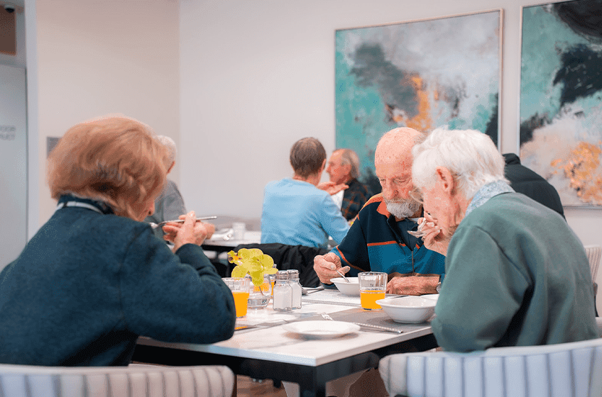 Residents Eating_Tile